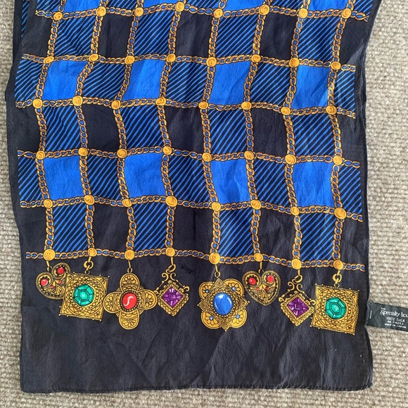 Specialty House 100% silk scarf - Picture 2 of 7